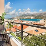 Orientview Loft Apartament *